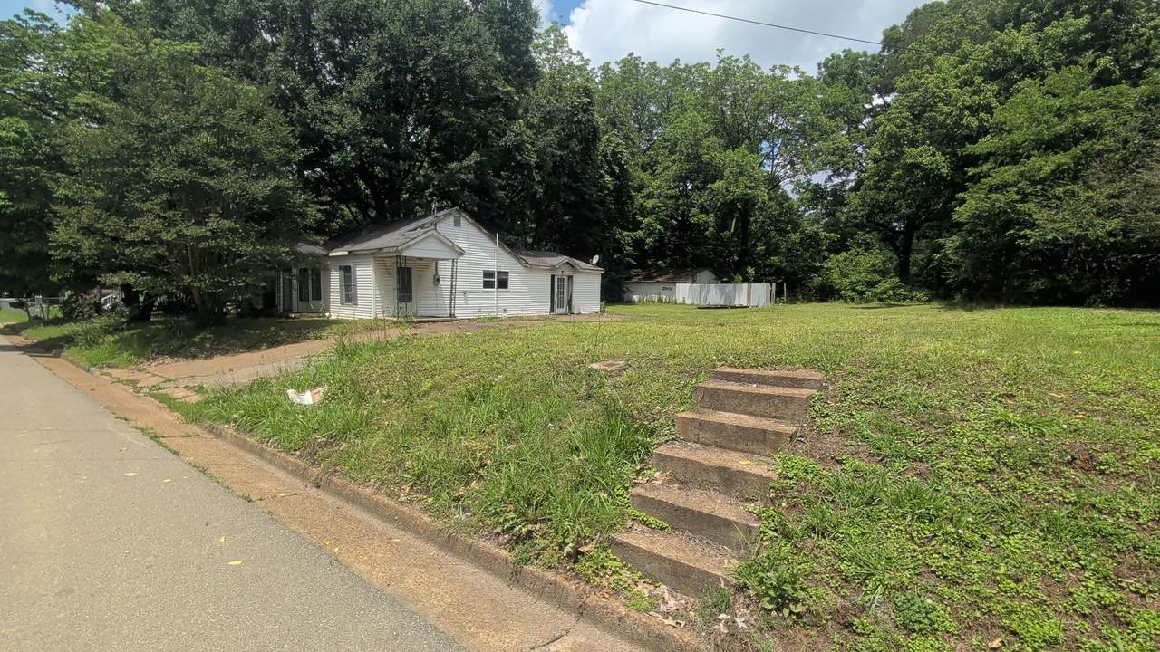 1742 E Wheeler St - Photo 1