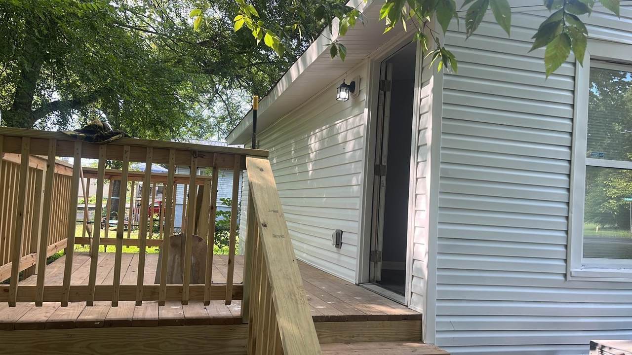 https://bt-photos.global.ssl.fastly.net/nashville/1280_boomver_1_RTC3224401-1.jpg