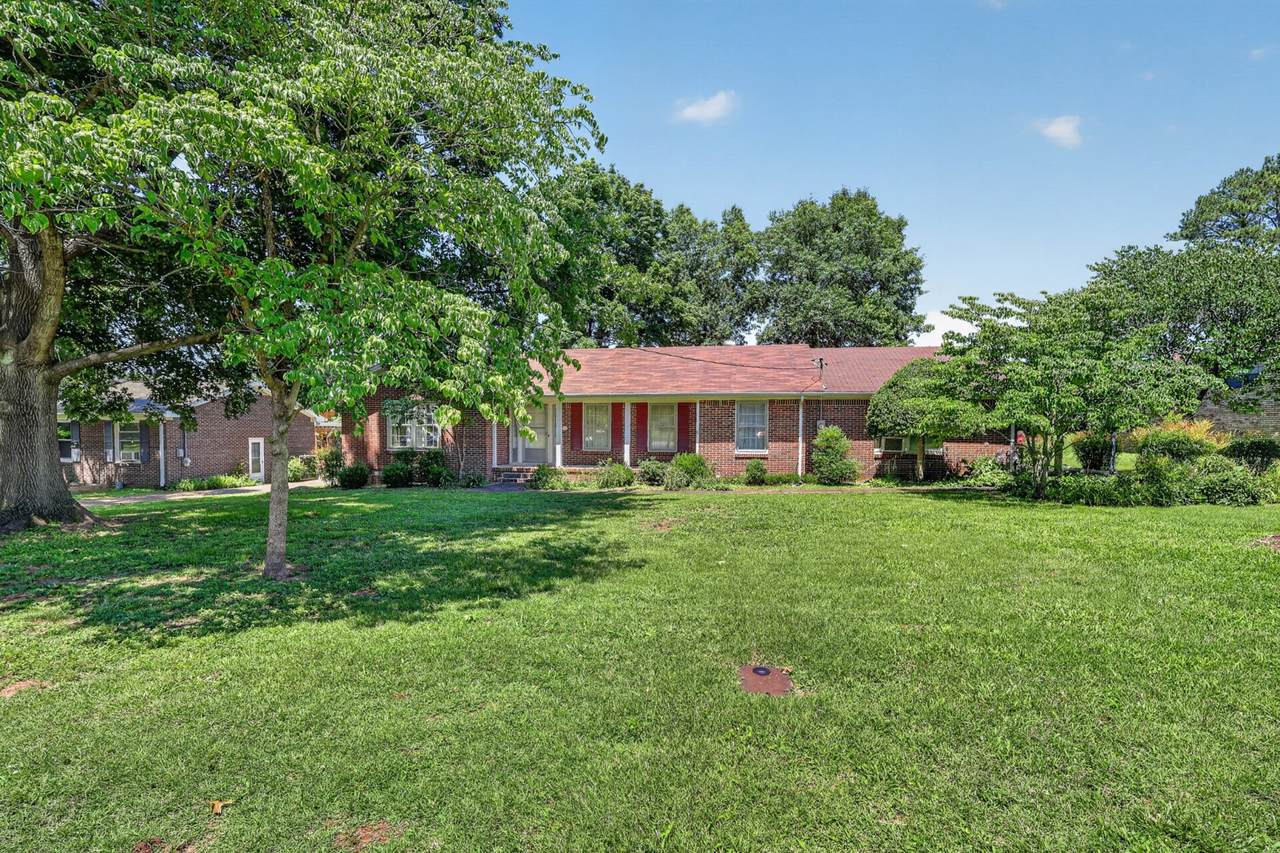 https://bt-photos.global.ssl.fastly.net/nashville/1280_boomver_1_RTC3224577-1.jpg