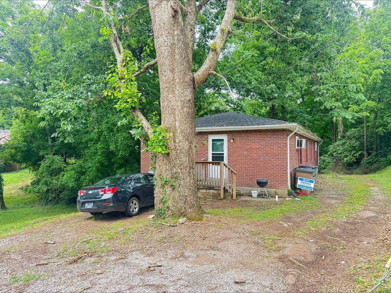https://bt-photos.global.ssl.fastly.net/nashville/1280_boomver_1_RTC3225010-1.jpg