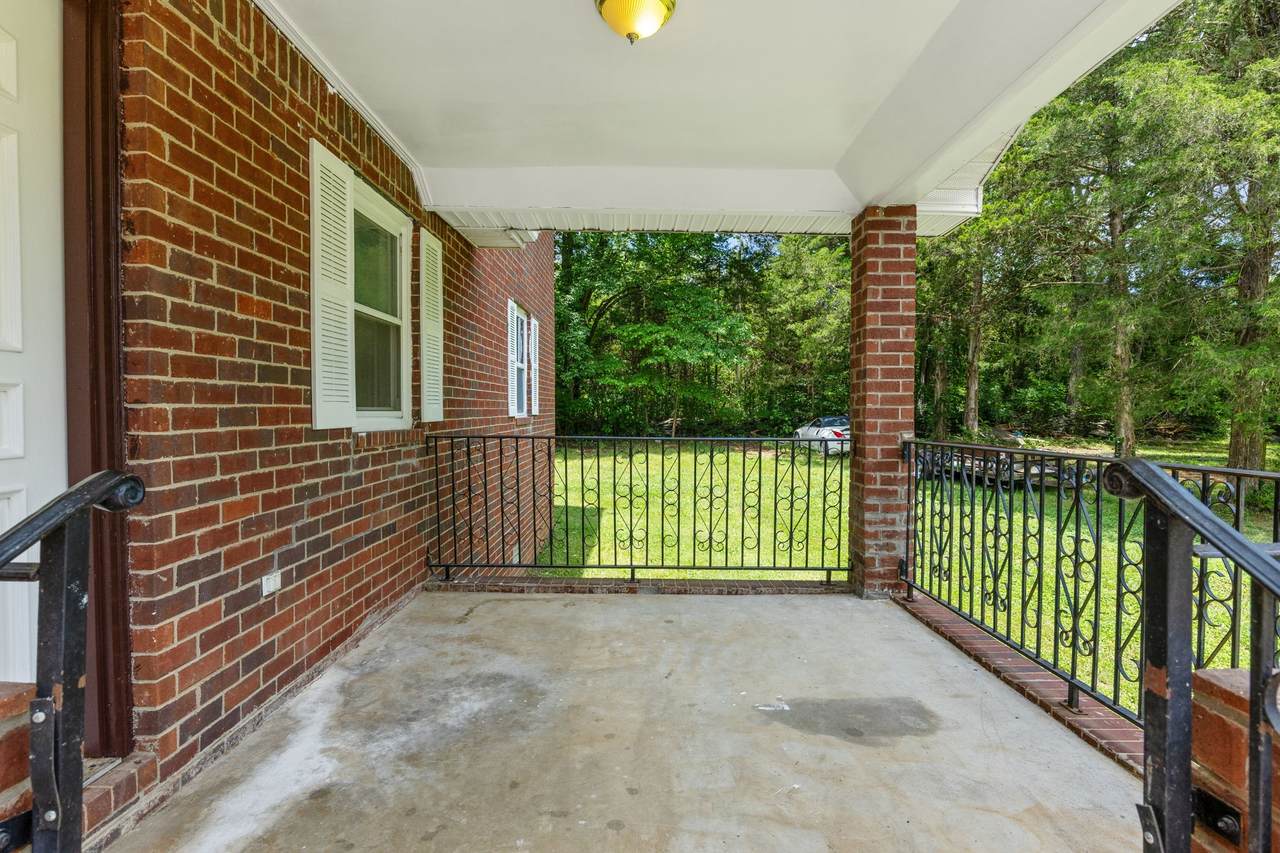 https://bt-photos.global.ssl.fastly.net/nashville/1280_boomver_1_RTC3225128-1.jpg