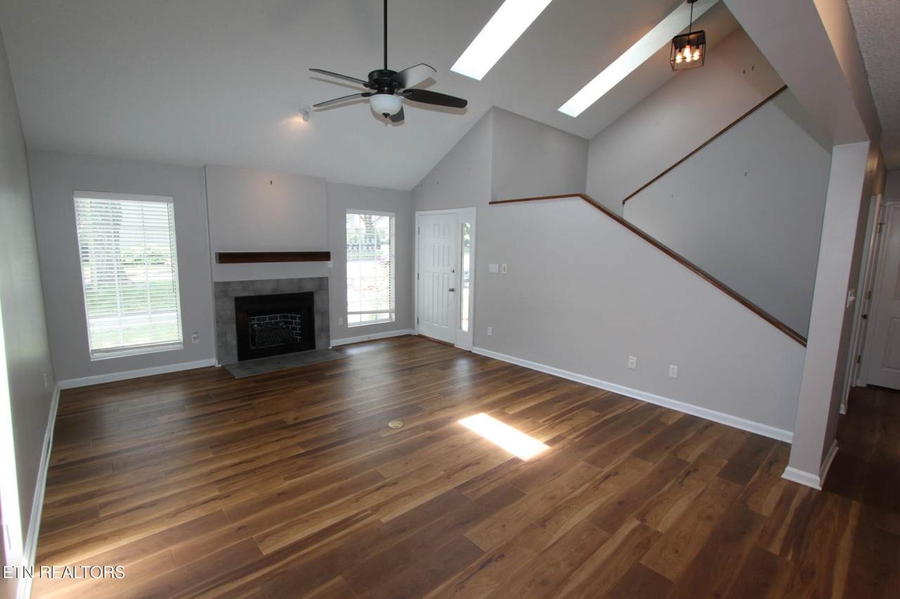 https://bt-photos.global.ssl.fastly.net/nashville/1280_boomver_1_RTC3225243-1.jpg