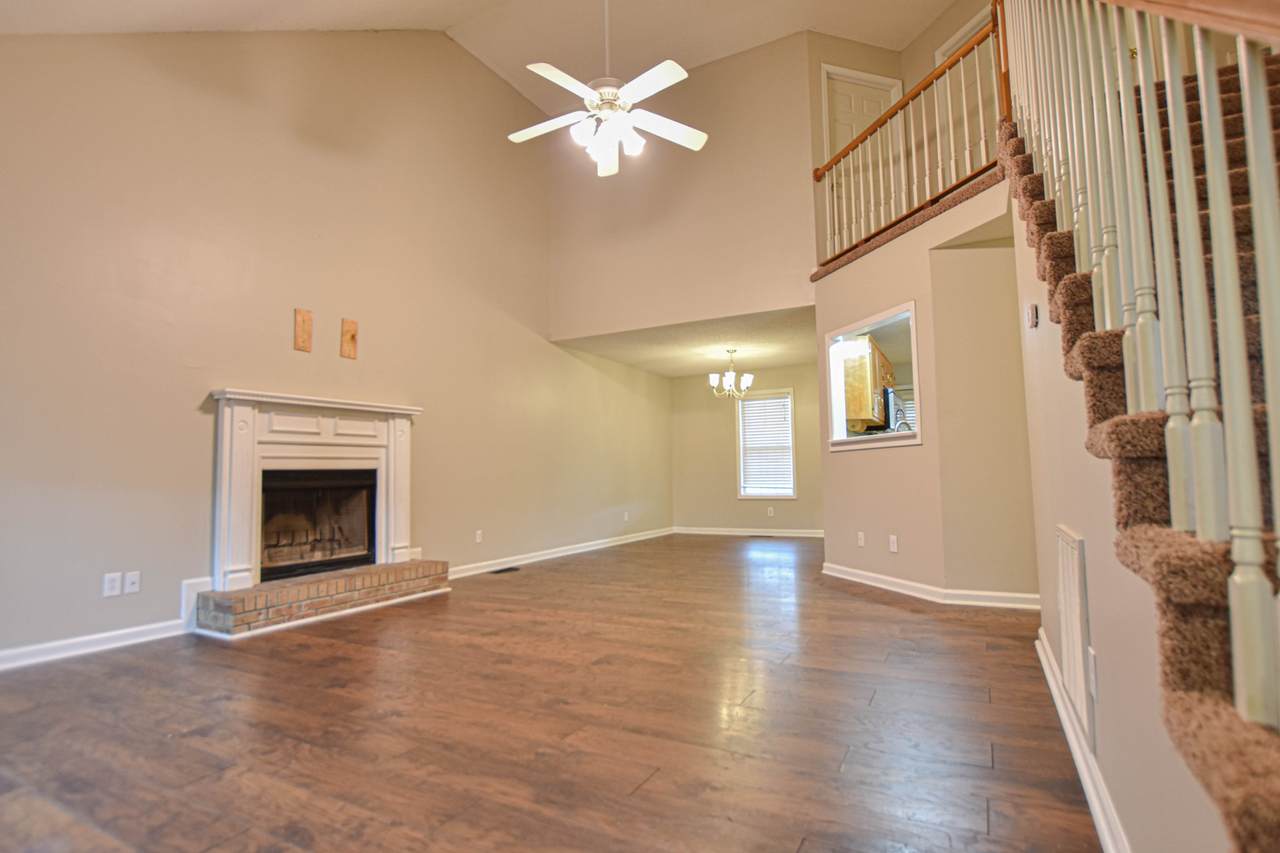 https://bt-photos.global.ssl.fastly.net/nashville/1280_boomver_1_RTC3225584-1.jpg