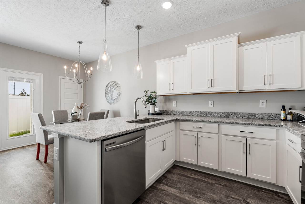 4329 Calusa Dr - Photo 1