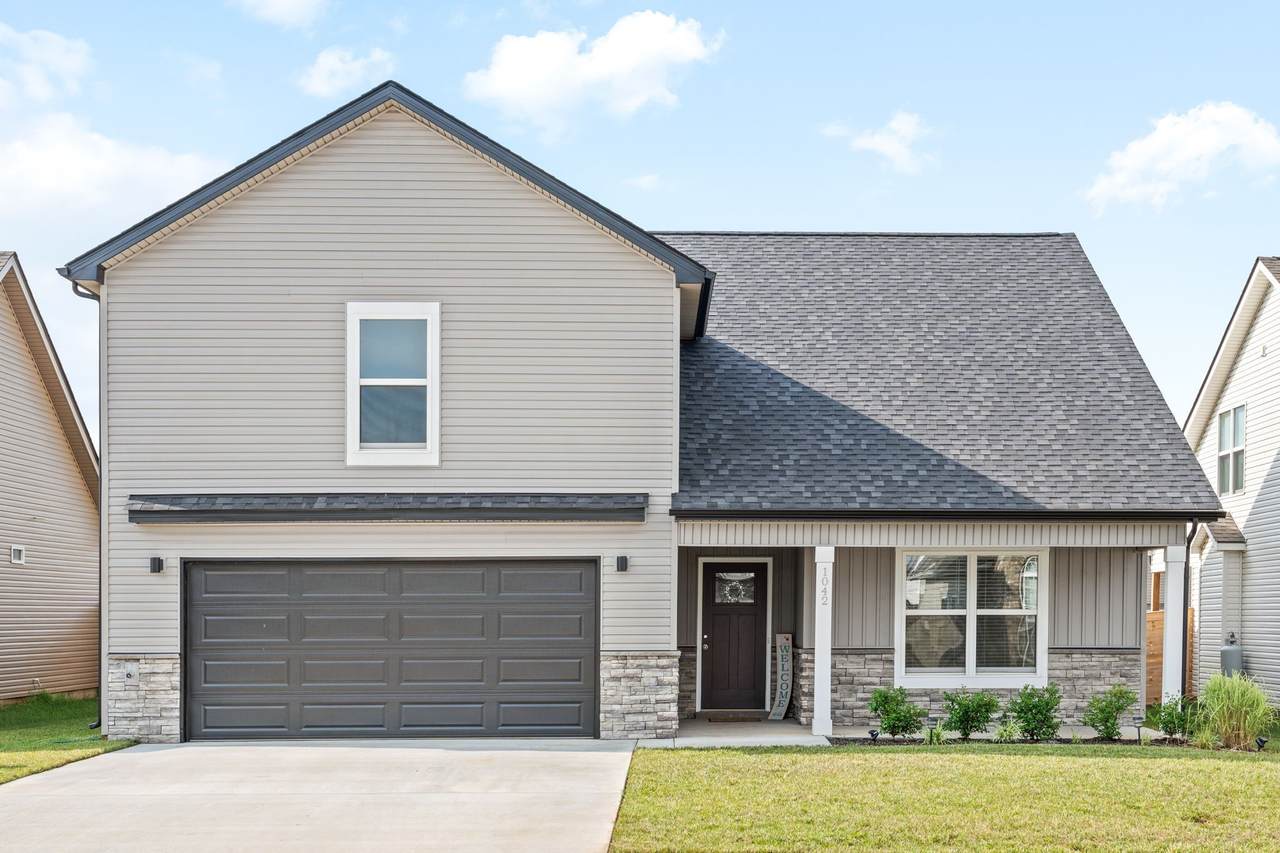 1042 Creek Way - Photo 1