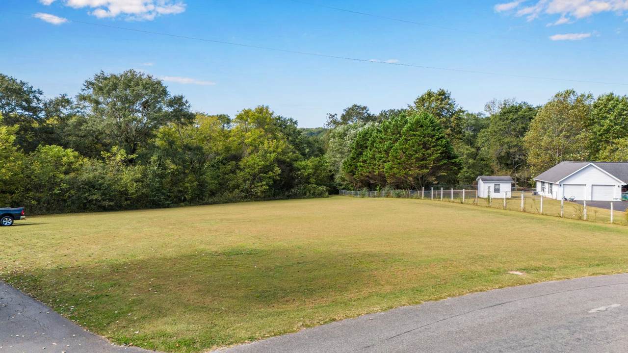 https://bt-photos.global.ssl.fastly.net/nashville/1280_boomver_1_RTC3225636-1.jpg