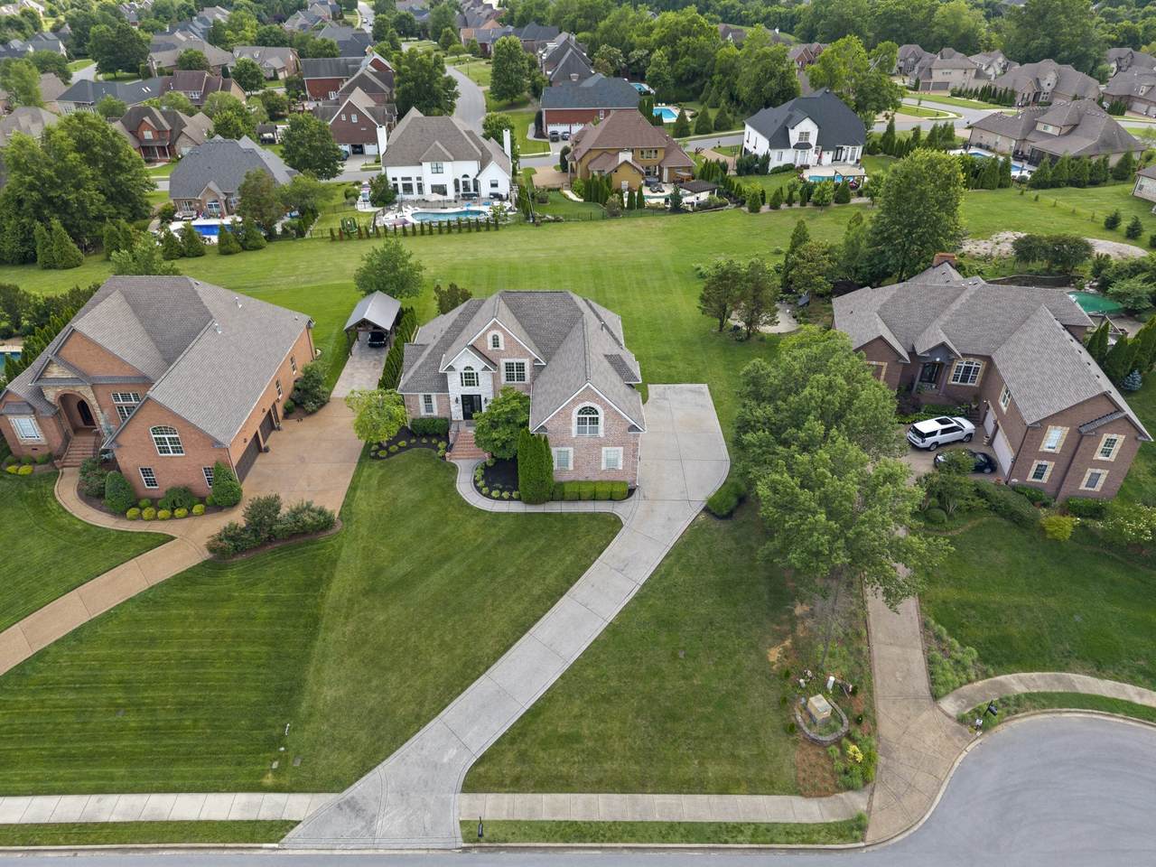 https://bt-photos.global.ssl.fastly.net/nashville/1280_boomver_1_RTC3225739-1.jpg