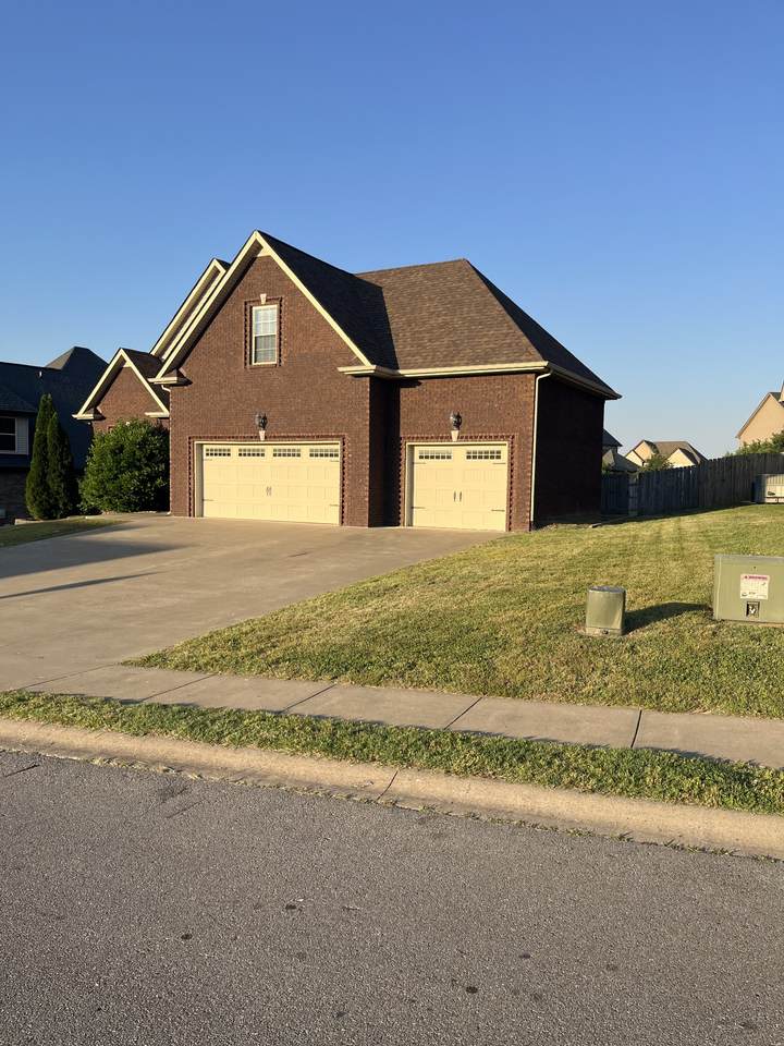 https://bt-photos.global.ssl.fastly.net/nashville/1280_boomver_1_RTC3225839-1.jpg