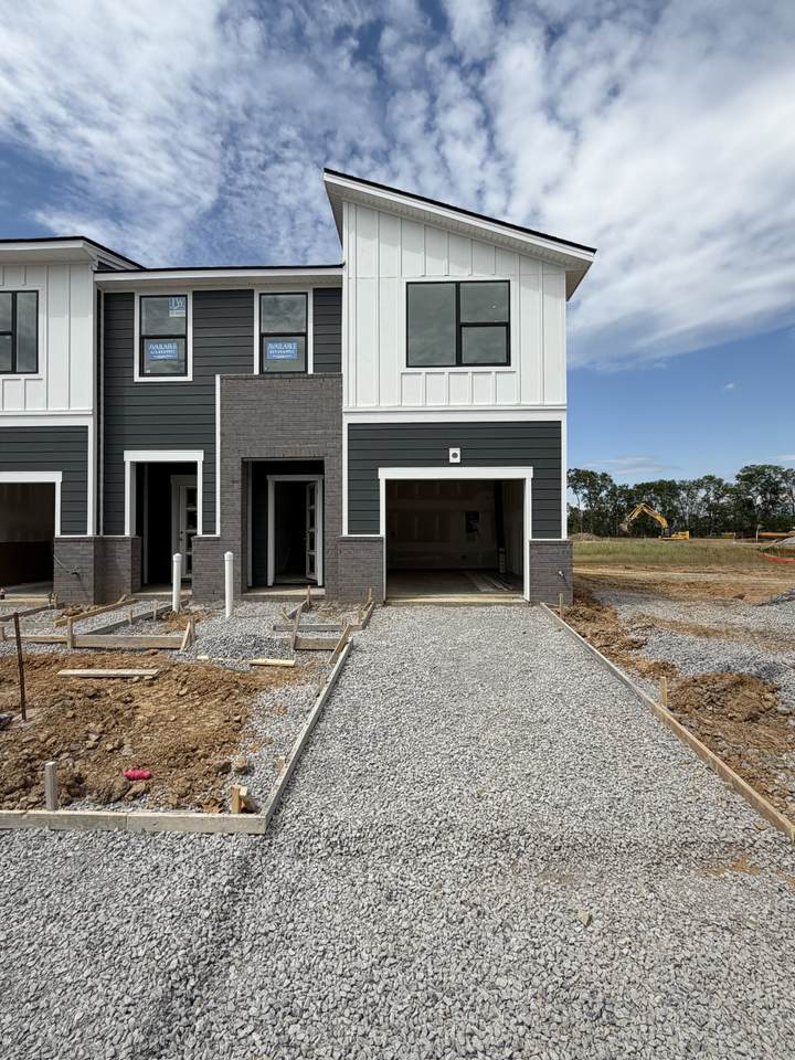 941 Tellico Street - Photo 1