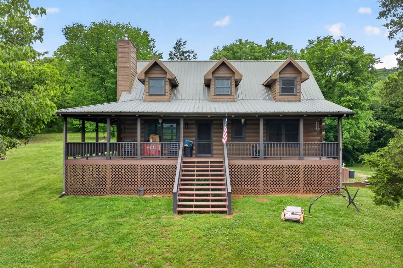8029 Brimstone Creek Rd - Photo 1