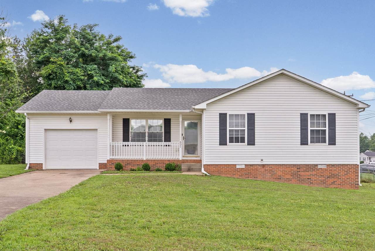 601 Millie Dr - Photo 1