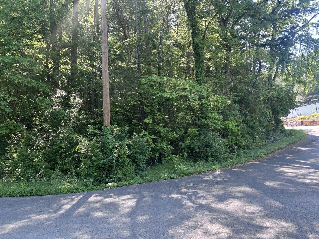https://bt-photos.global.ssl.fastly.net/nashville/1280_boomver_1_RTC3228732-1.jpg