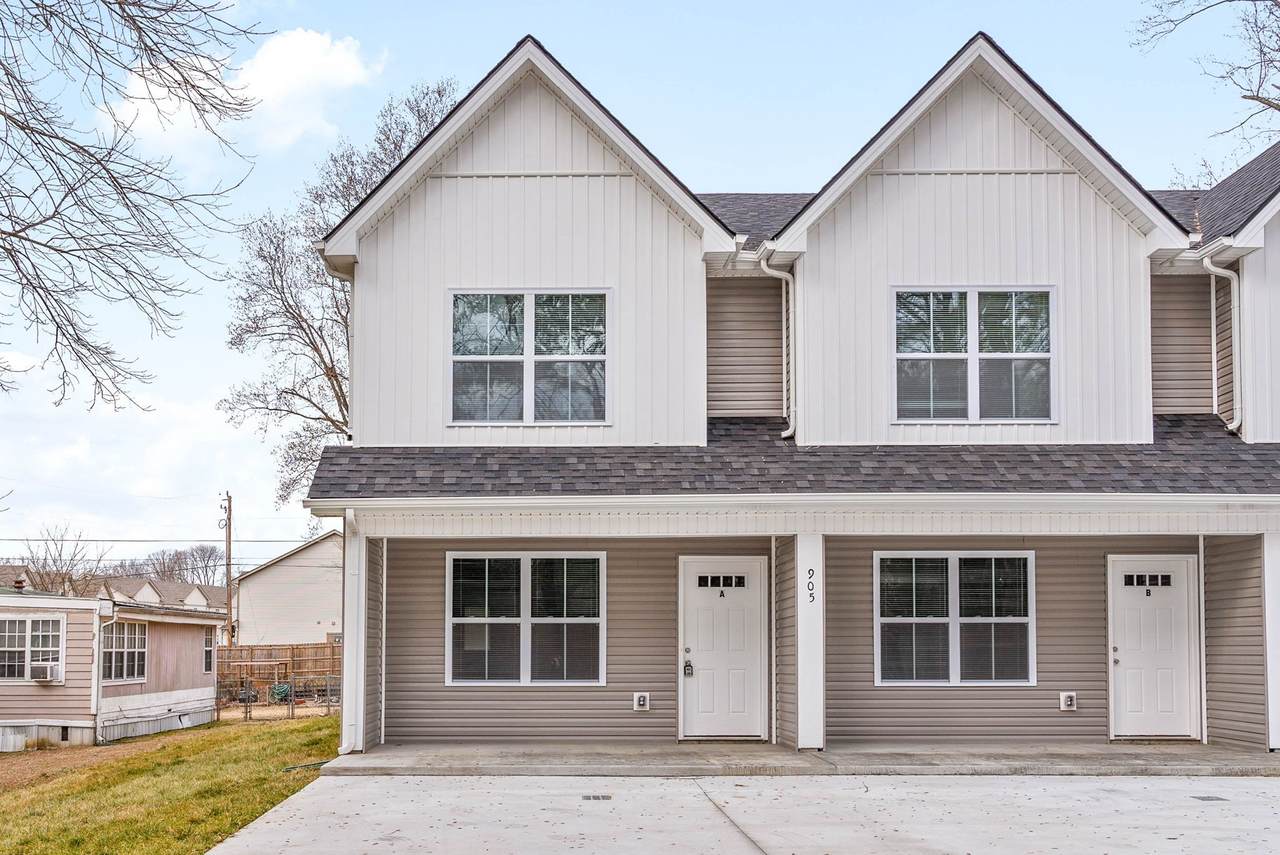 905 Center Rd - Photo 1