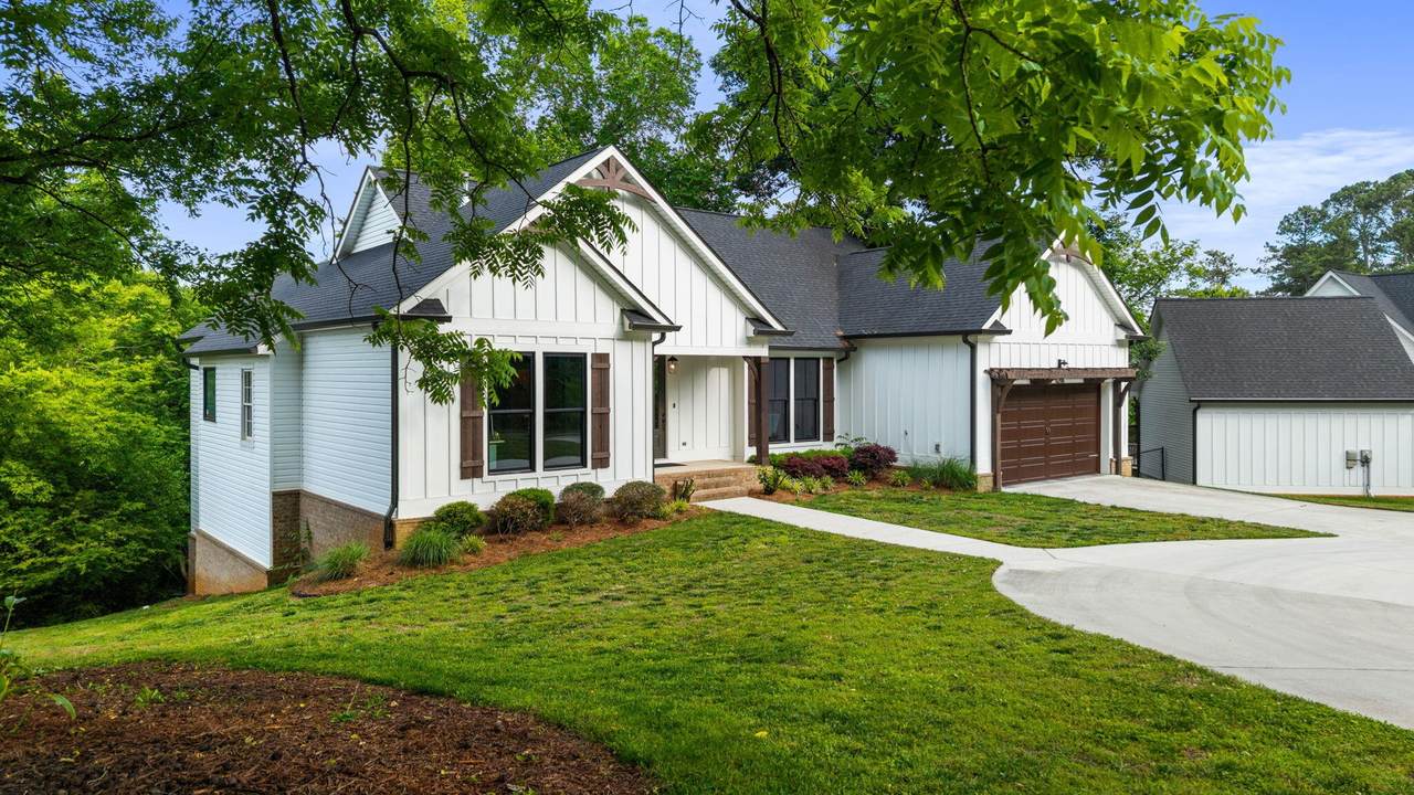 https://bt-photos.global.ssl.fastly.net/nashville/1280_boomver_1_RTC3229005-1.jpg