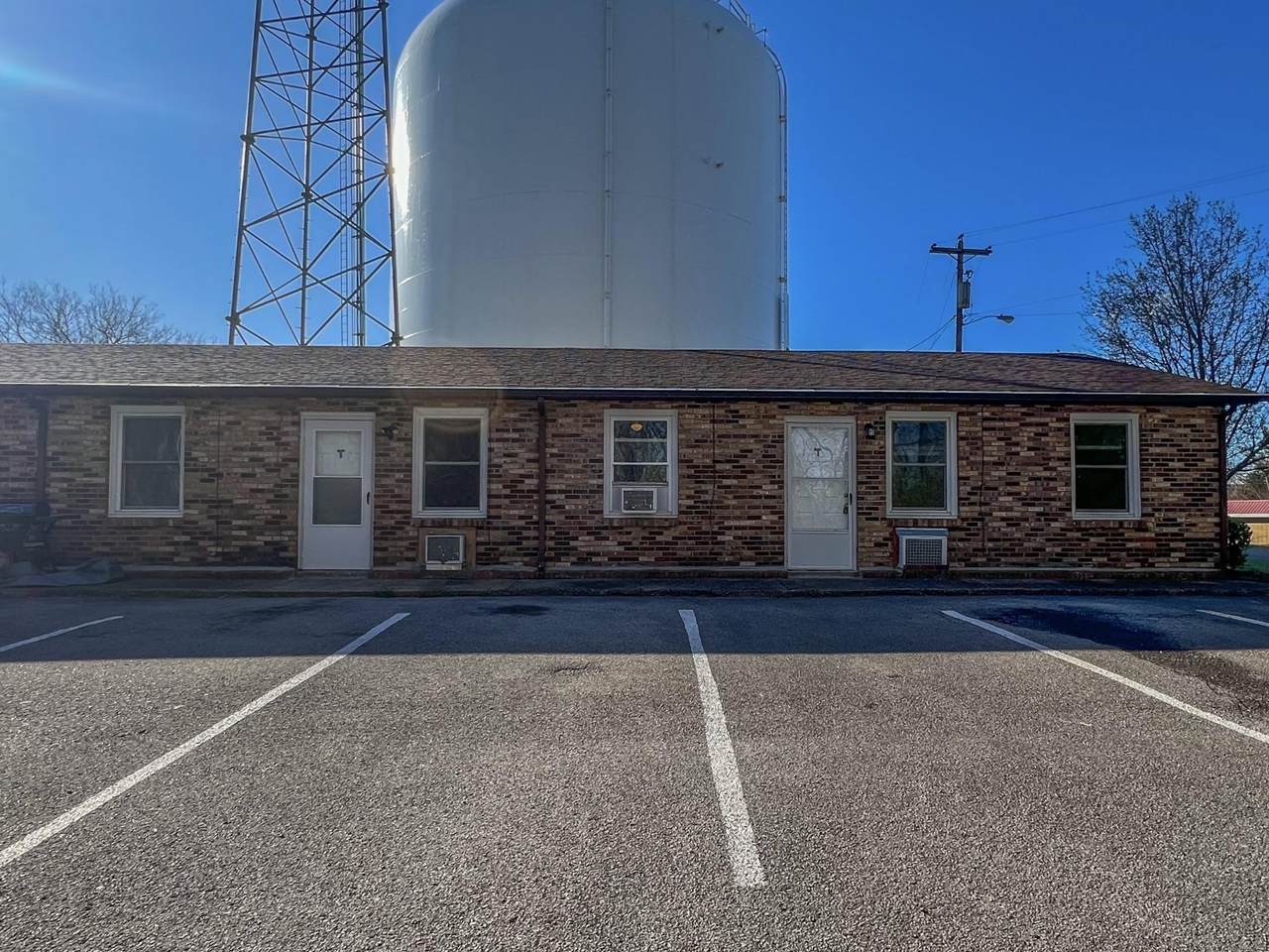 110 Medical Ct - Photo 1