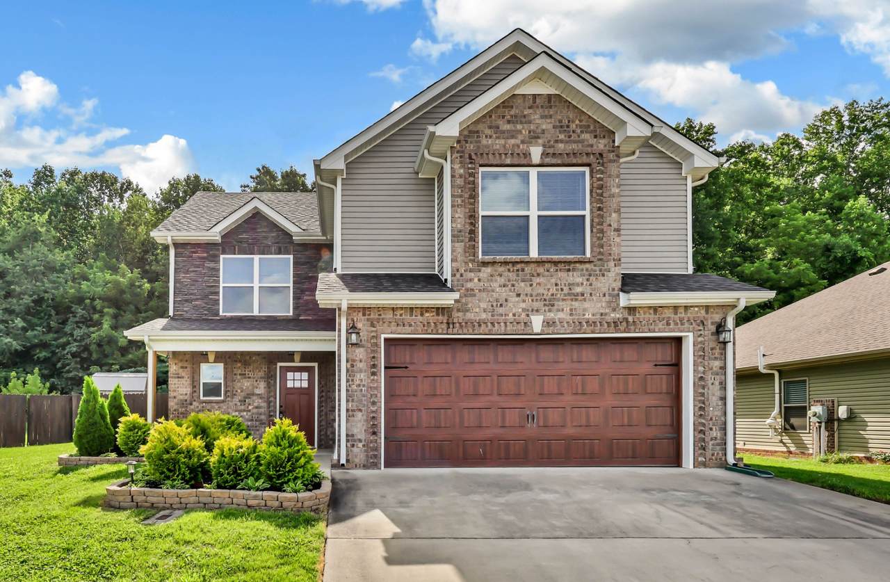 1177 Gentry Dr - Photo 1