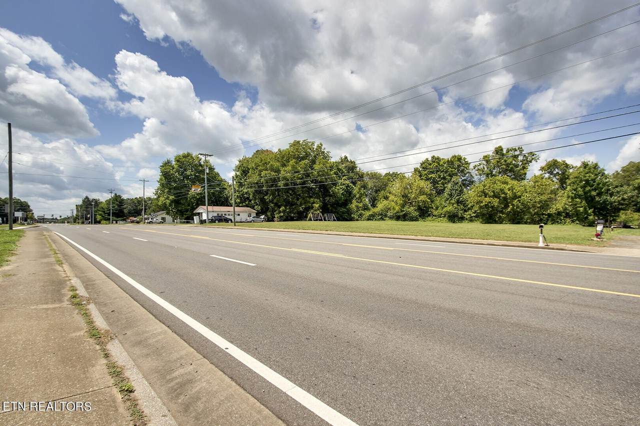 https://bt-photos.global.ssl.fastly.net/nashville/1280_boomver_1_RTC3229304-1.jpg