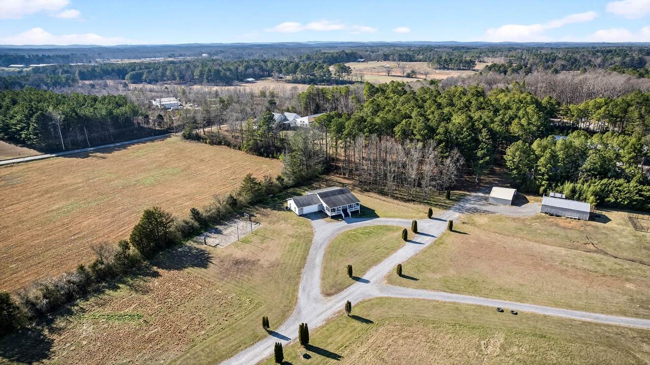 229 Davis Lane - Photo 1