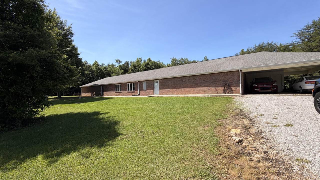 https://bt-photos.global.ssl.fastly.net/nashville/1280_boomver_1_RTC3229672-1.jpg