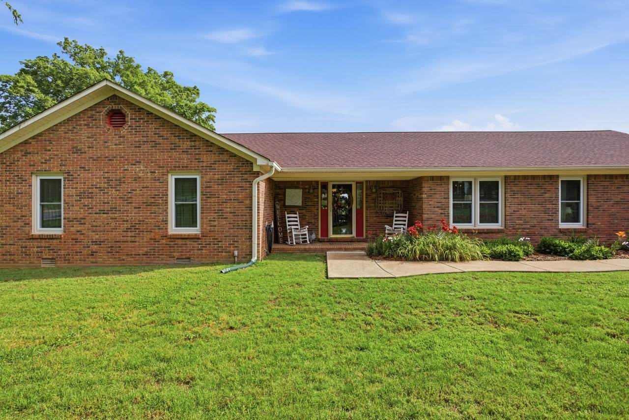 750 Mountain View Dr - Photo 1