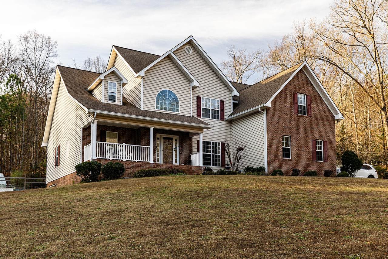 1295 Walston Street - Photo 1