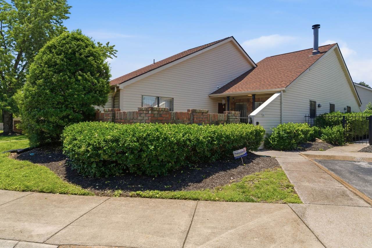 301 Laurel Hill Dr - Photo 1