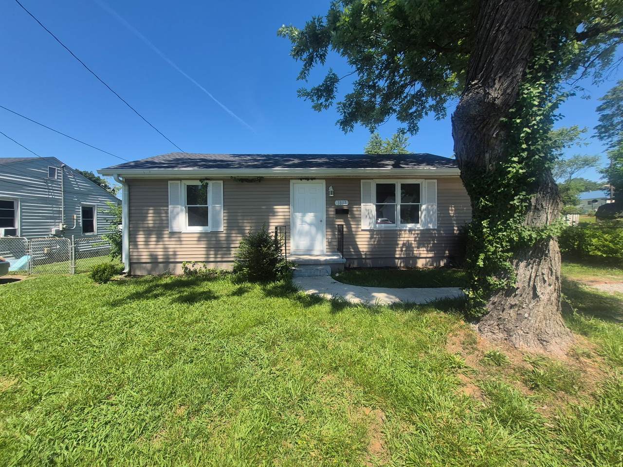 1807 Mchenry Dr - Photo 1