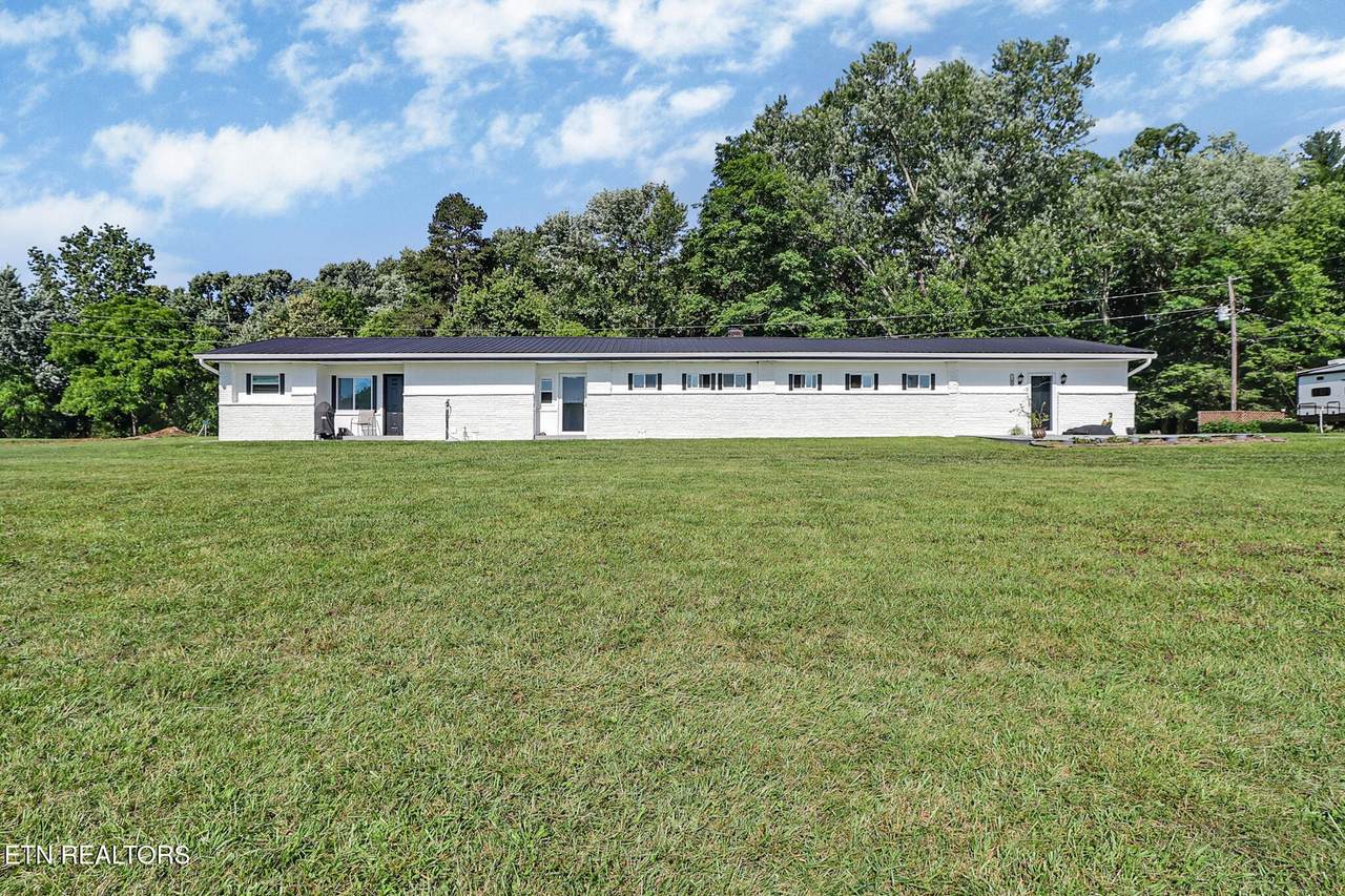 1104 Allardt Hwy - Photo 1