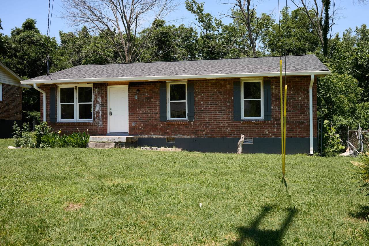 2741 Old Matthews Rd - Photo 1