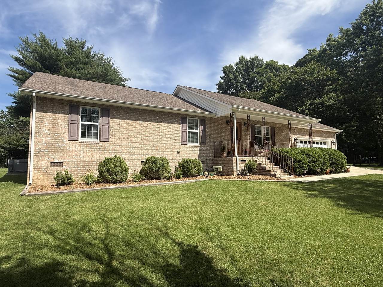 https://bt-photos.global.ssl.fastly.net/nashville/1280_boomver_1_RTC3230993-1.jpg