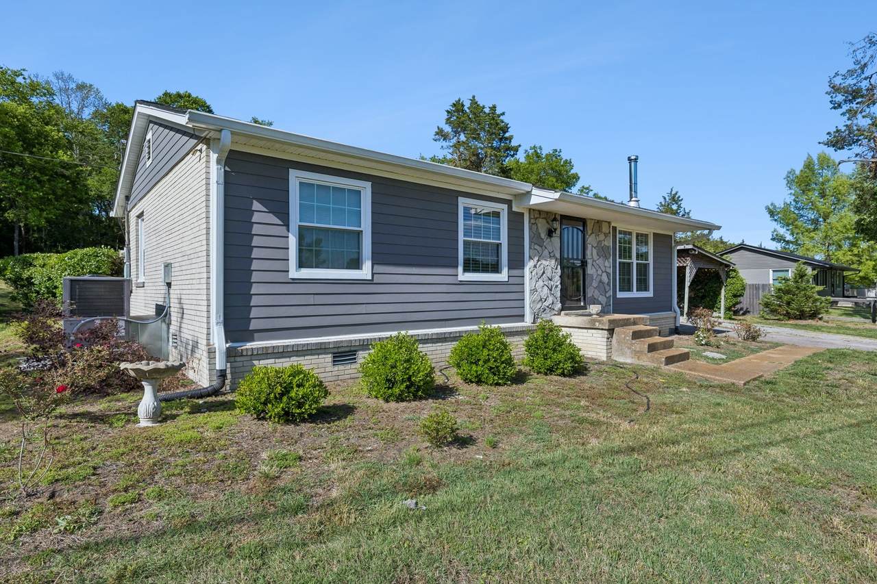 15 Cedar Creek Dr - Photo 1