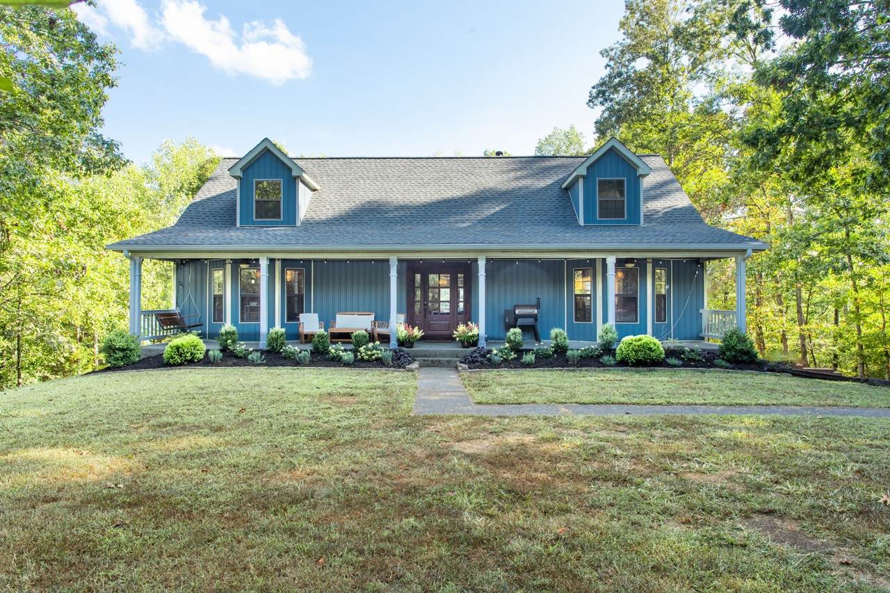 2160 Valley View Rd - Photo 1