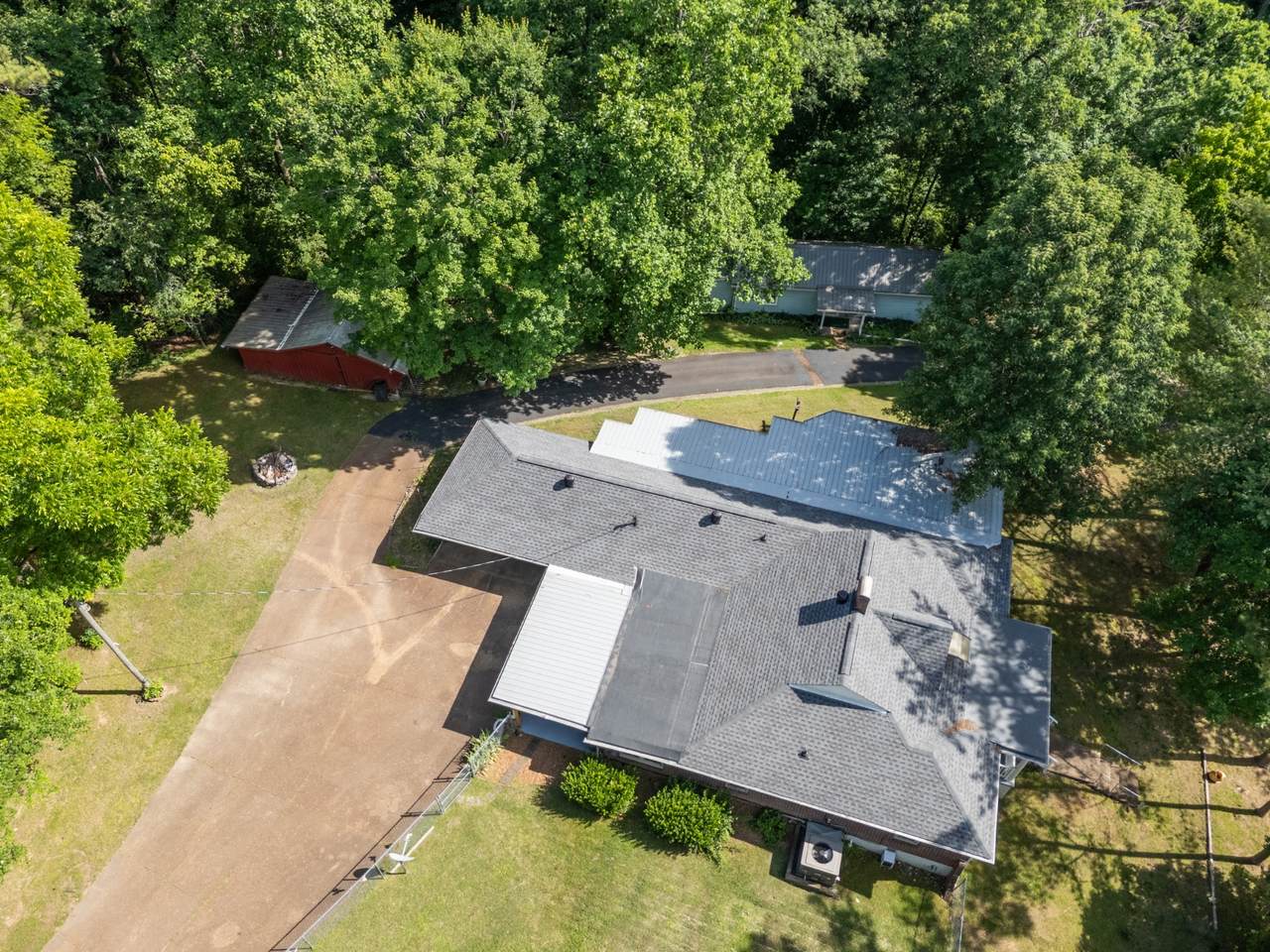 498 Highway 100 - Photo 1