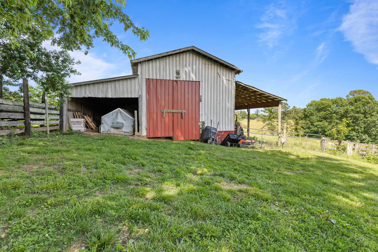 https://bt-photos.global.ssl.fastly.net/nashville/1280_boomver_1_RTC3231825-1.jpg