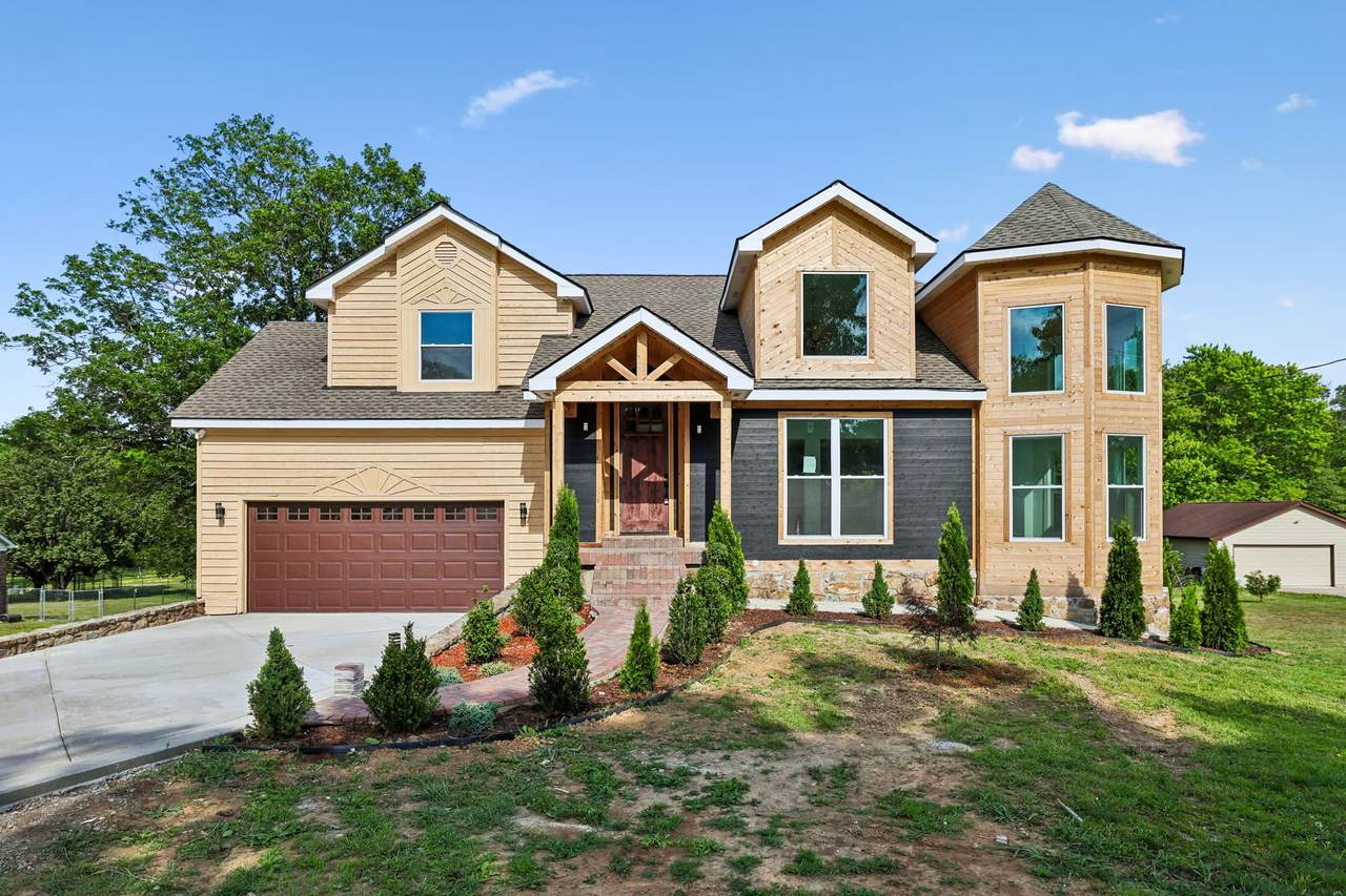 407 Bluegrass Ct - Photo 1