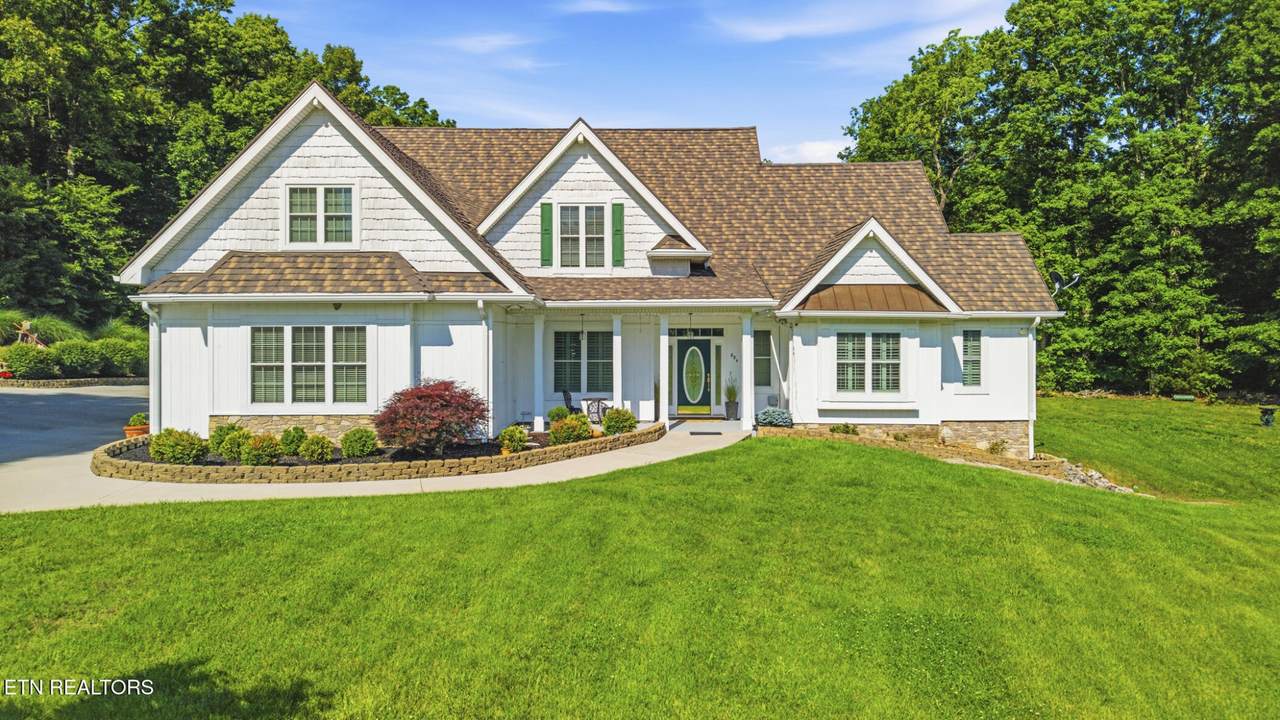 824 Midway Rd - Photo 1