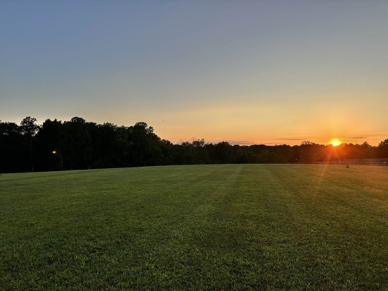 7509 Pinewood Road - Photo 1