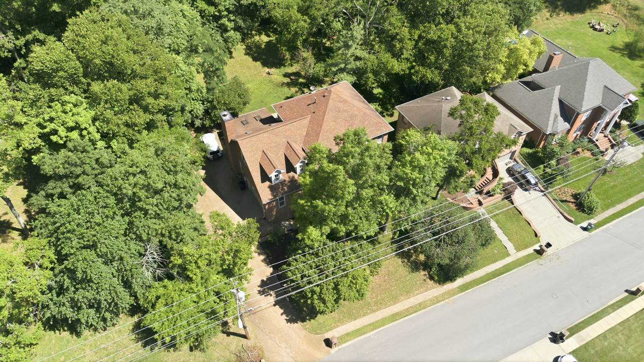 https://bt-photos.global.ssl.fastly.net/nashville/1280_boomver_1_RTC3231898-1.jpg
