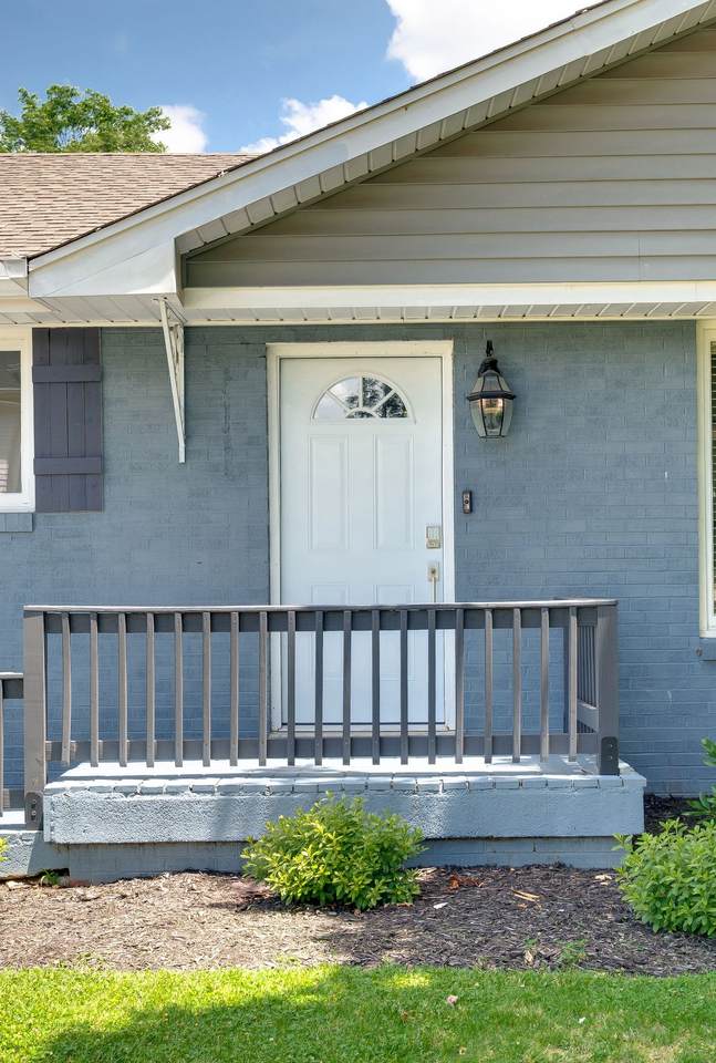 https://bt-photos.global.ssl.fastly.net/nashville/1280_boomver_1_RTC3232028-1.jpg