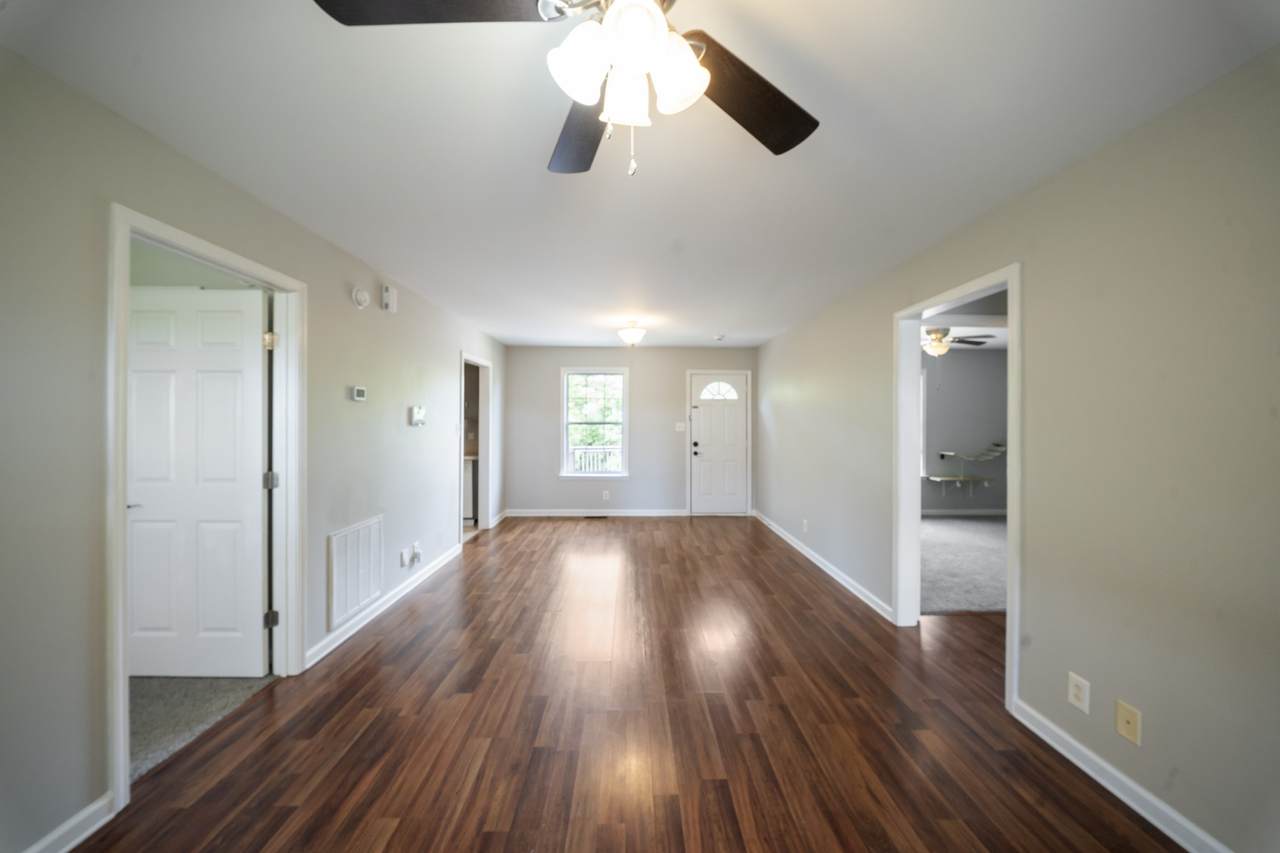 https://bt-photos.global.ssl.fastly.net/nashville/1280_boomver_1_RTC3232168-1.jpg