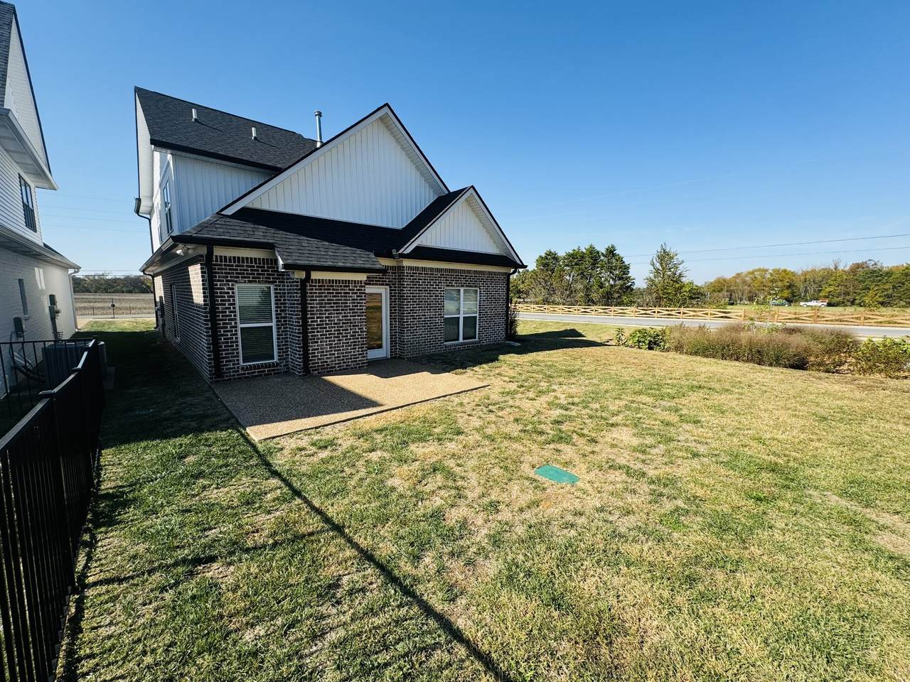 https://bt-photos.global.ssl.fastly.net/nashville/1280_boomver_1_RTC3232234-1.jpg