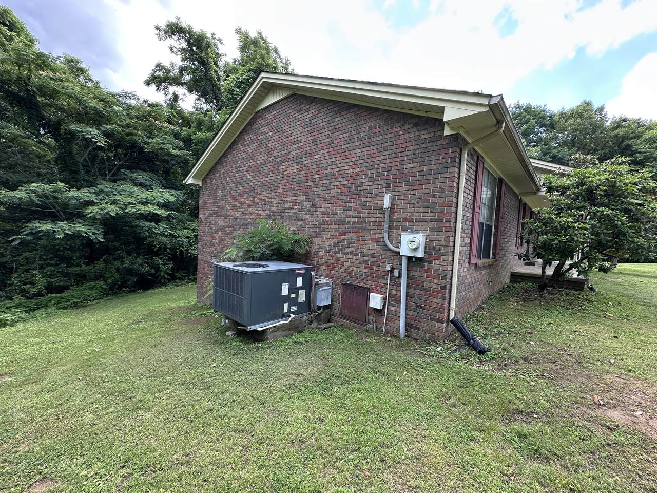 https://bt-photos.global.ssl.fastly.net/nashville/1280_boomver_1_RTC3232554-1.jpg