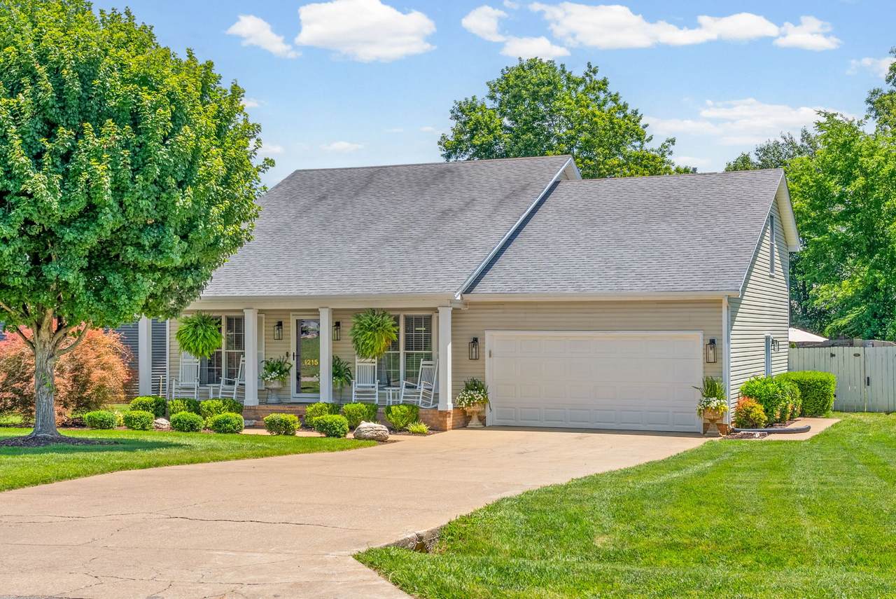 1215 Bark Ridge Cir - Photo 1