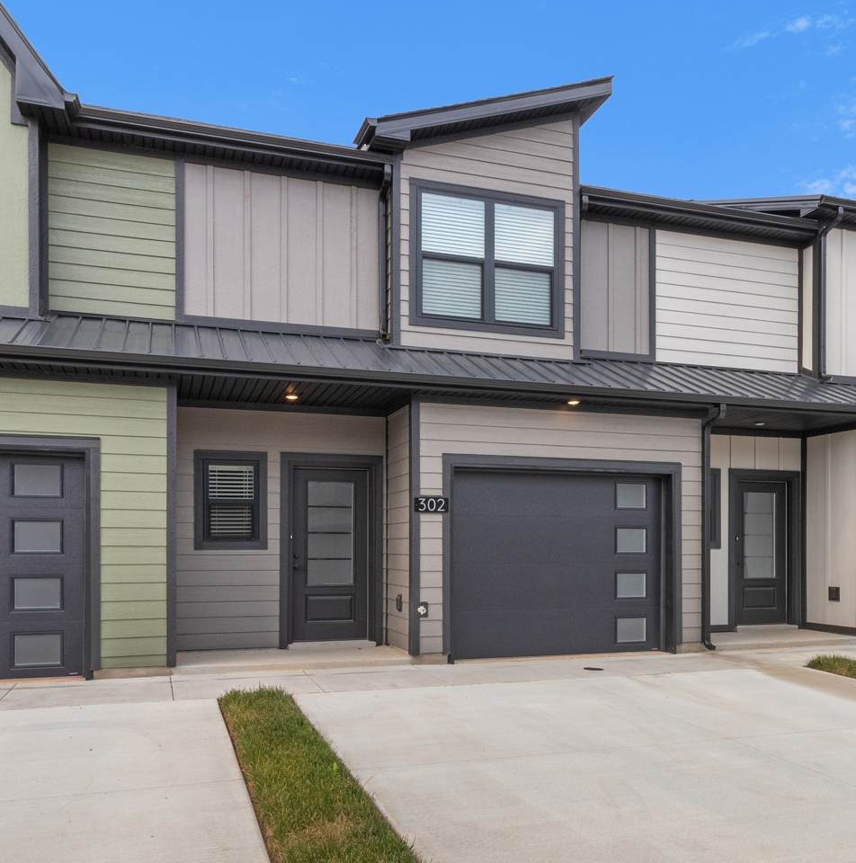 302 Jonathan Wade Circle - Photo 1