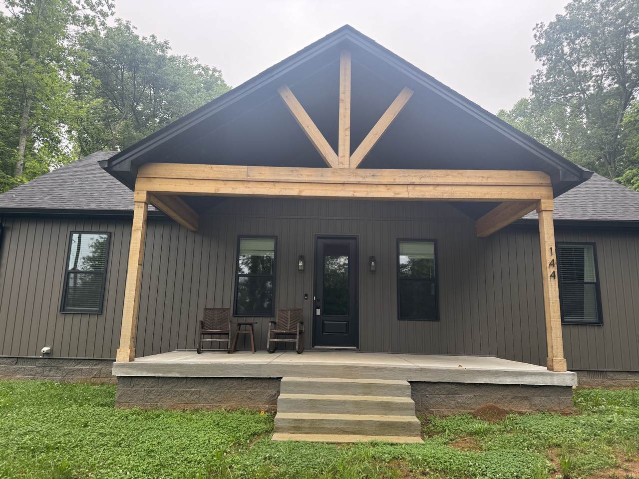 144 Hasty Dr - Photo 1