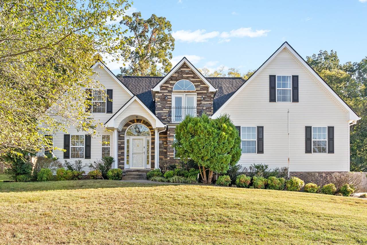 3487 Hickory Glen Drive - Photo 1