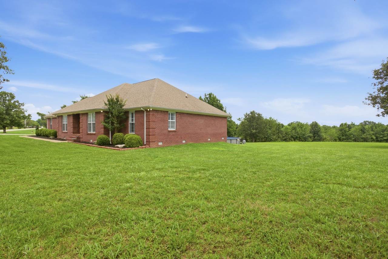 https://bt-photos.global.ssl.fastly.net/nashville/1280_boomver_1_RTC3233515-1.jpg