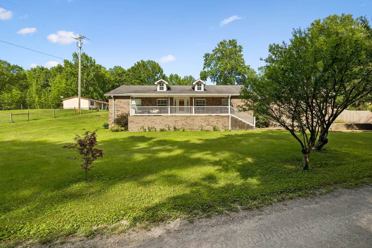 698 Tooley Branch Rd - Photo 1