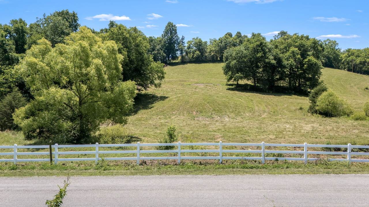 499 Mount Herman Rd - Photo 1