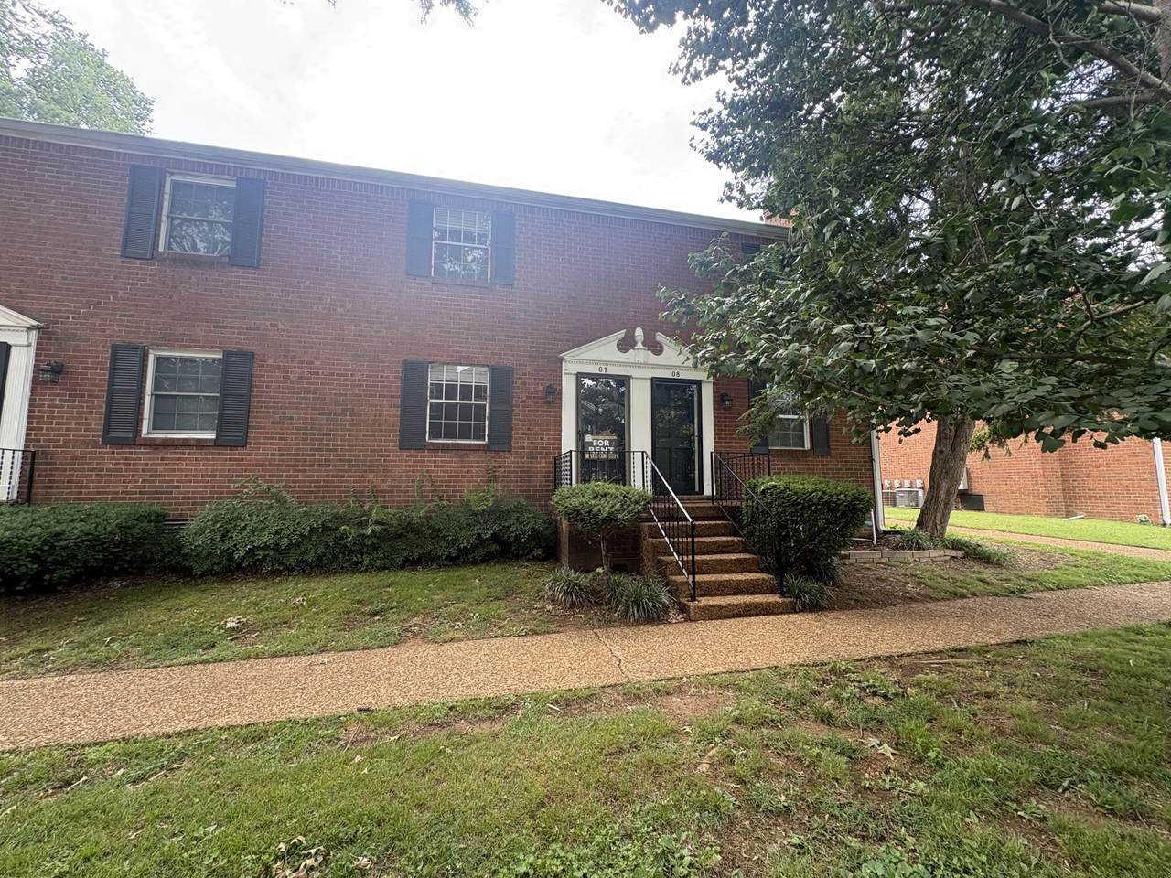 601 Boyd Mill Ave - Photo 1